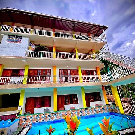 Adams Peak Grand Hotel Nallathanniya Eksteriør billede