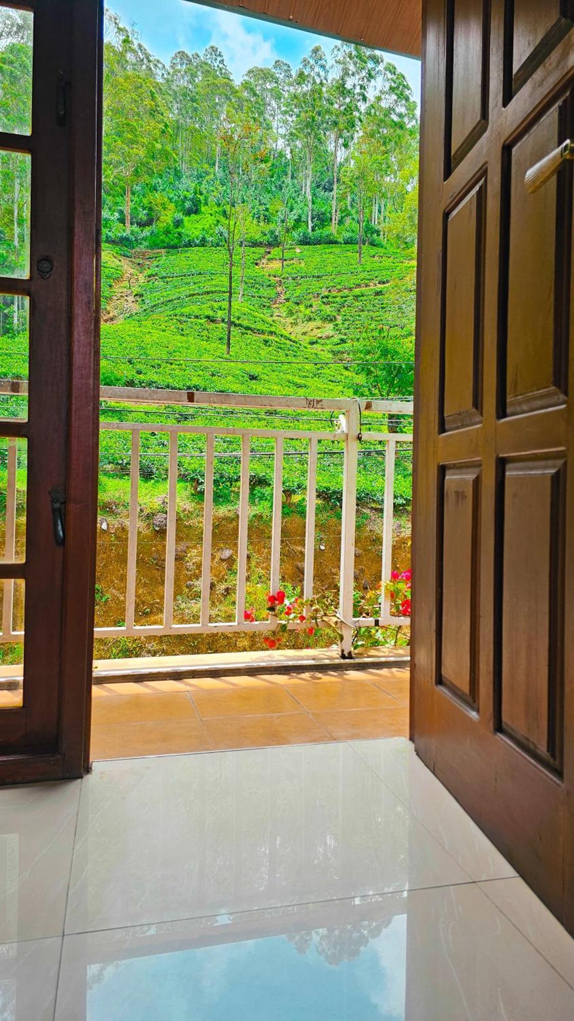 Adams Peak Grand Hotel Nallathanniya Eksteriør billede