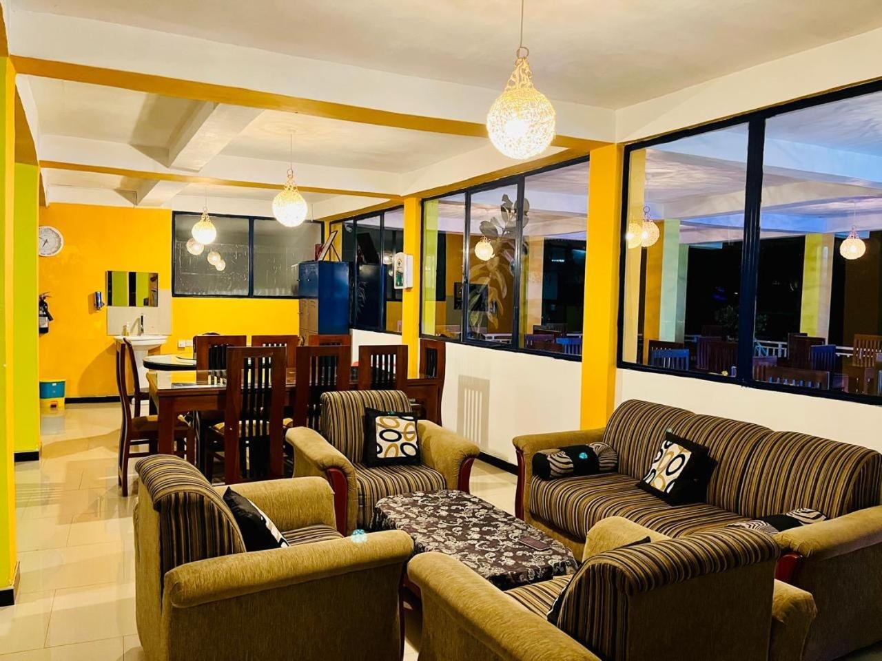 Adams Peak Grand Hotel Nallathanniya Eksteriør billede